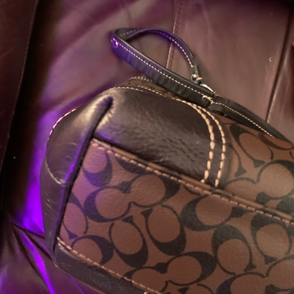 Authentic Coach bag - Picture 6 of 8